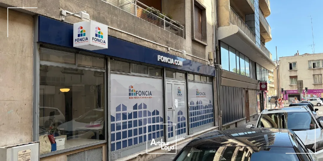 Locaux commerciaux/Bureaux à louer - 5 Avenues - 13004 Marseille