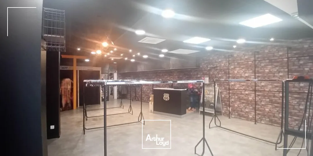 A louer local commercial centre ville