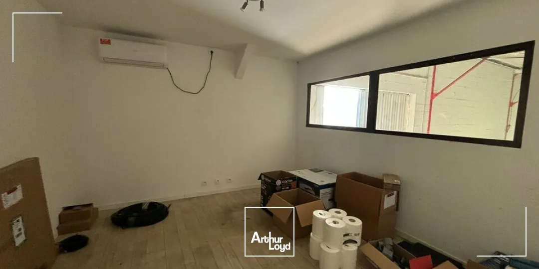 À louer  Local d'activité 230 m²  Zone Acti Sud, La Roche-sur-Yon