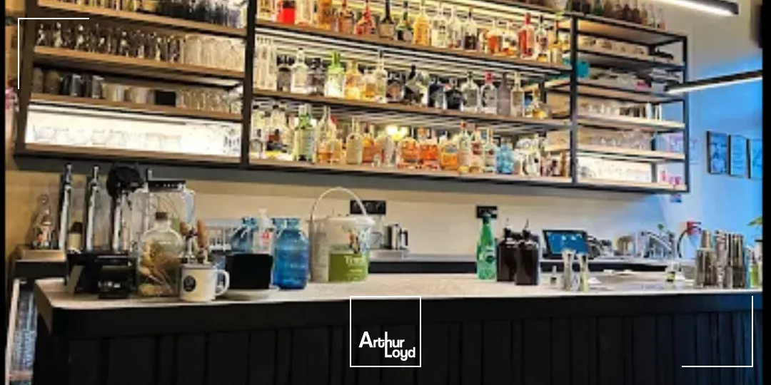 Local commercial 170 m² à louer ou à vendre - Emplacement premium face Gare Lille Flandres