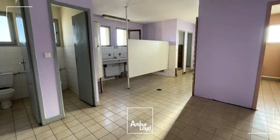 Locaux d'activité à vendre à NAGEL SEEZ MESNIL 27190