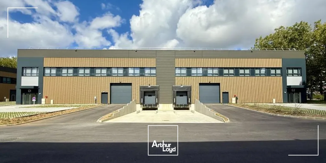 Locaux d'activité à louer à TRAPPES 78190