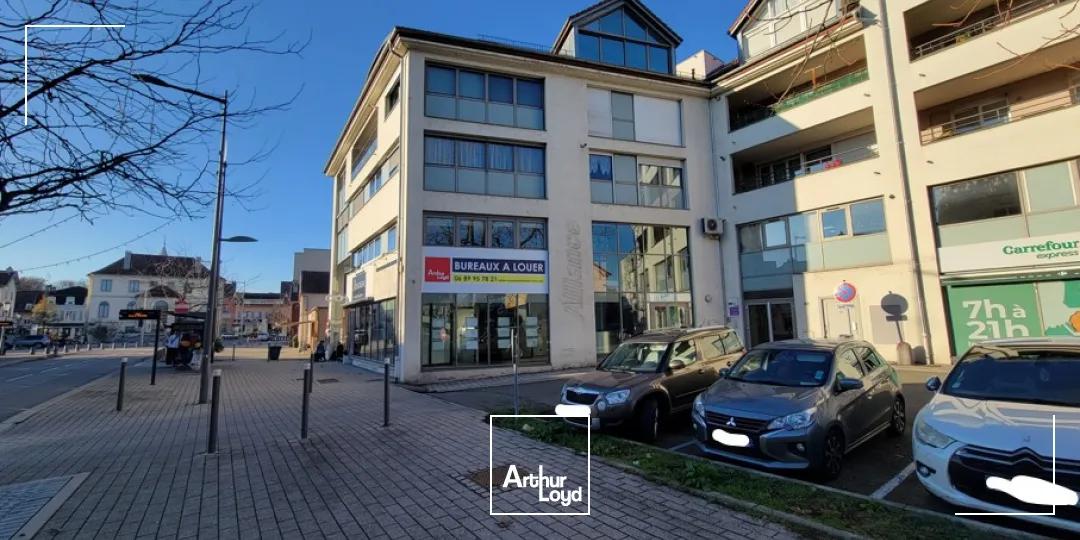 A LOUER GRAND PASSAGE AUDINCOURT LOCAL COMMERCIAL DE QUALITE