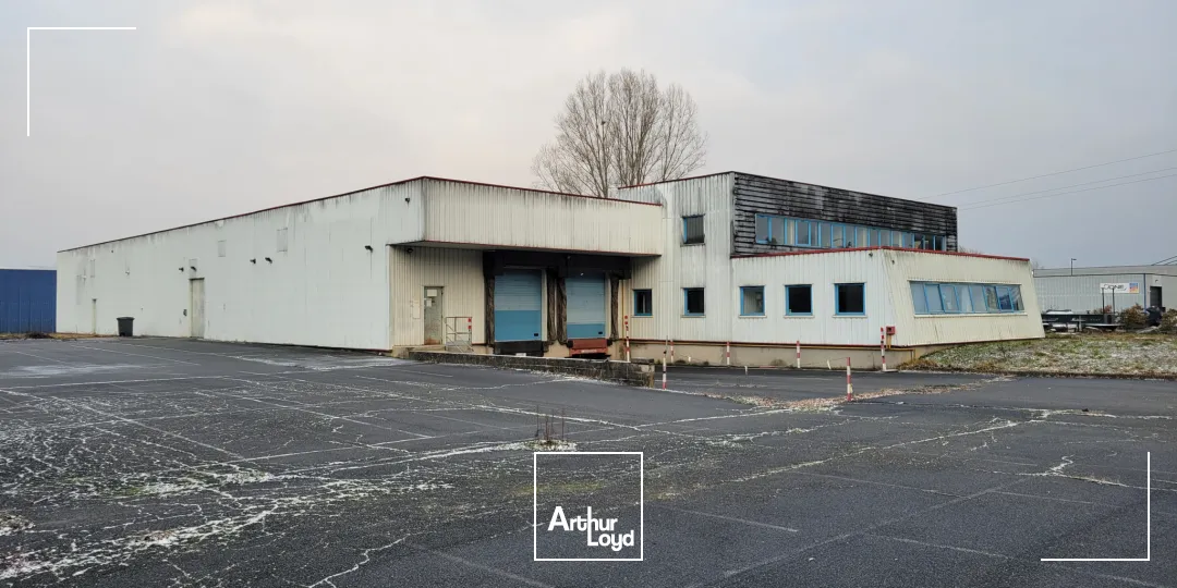 Vends ensemble immobilier zone Technoland