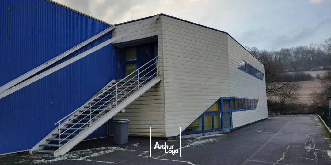 Bâtiment industriel/local d'activités à vendre à Technoland