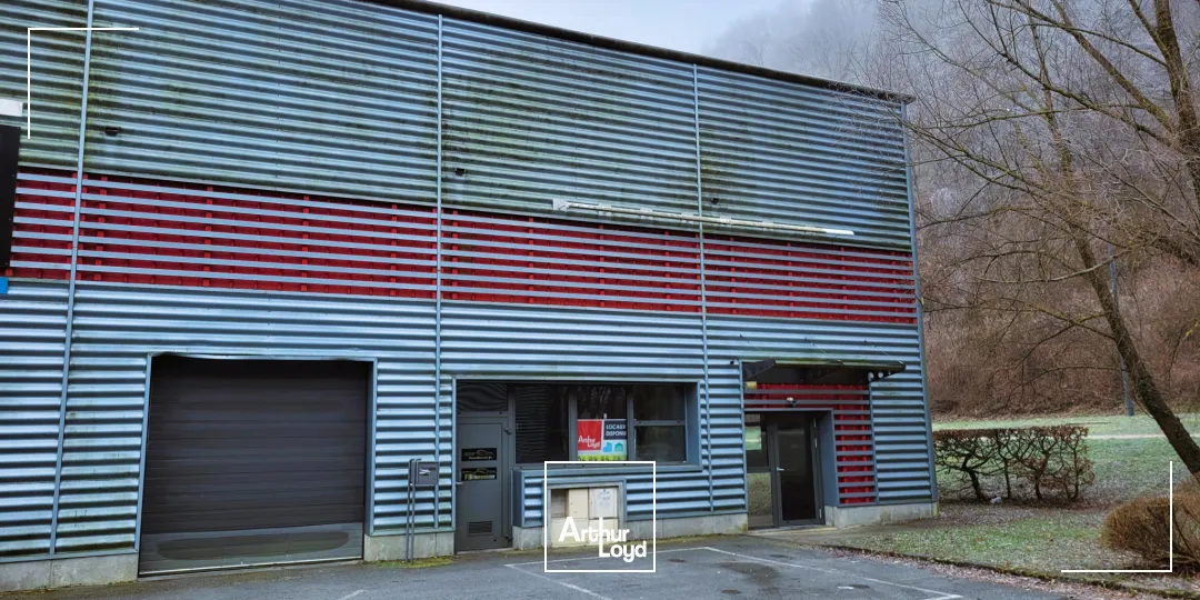 EXCLU à la location - Local d'activité dans la zone d'activité à BART