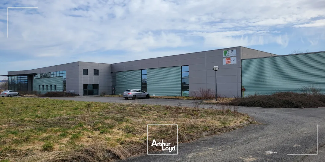 EXCLU - Ensemble immobilier à la vente Aéroparc Fontaine