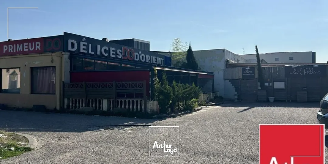 LOCAL COMMERCIAL à VENDRE de 287 m²