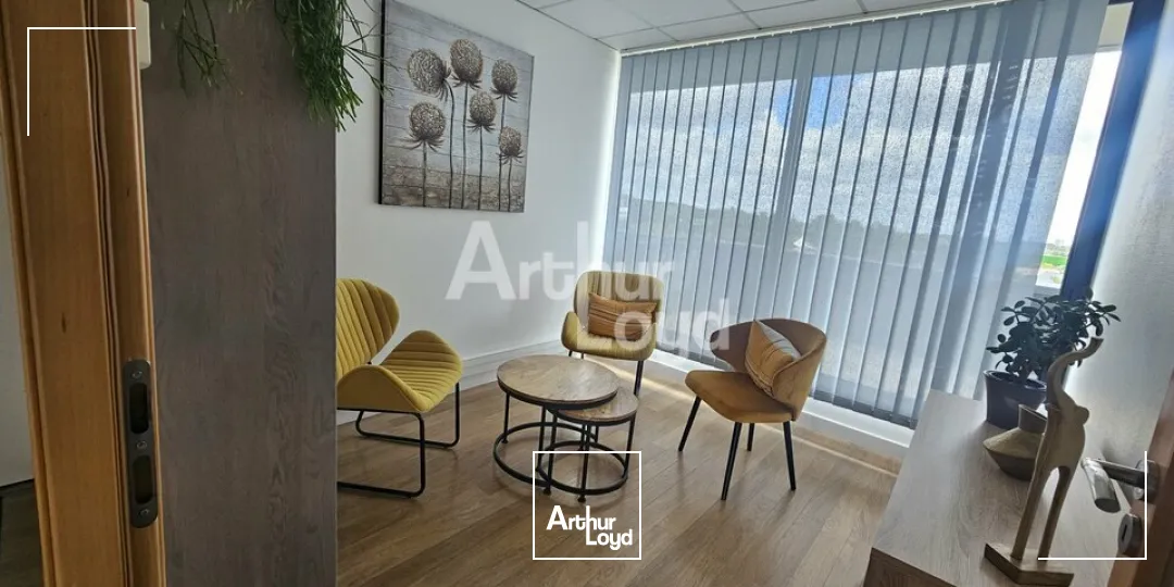 Angers Lac de Maine bureau individuel de 10 m² à louer, tout compris 