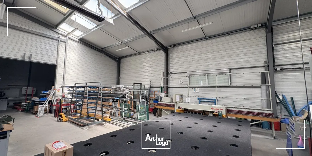 Bâtiment à vendre 550 m2 à Dry près d'Orléans - Loiret (45)