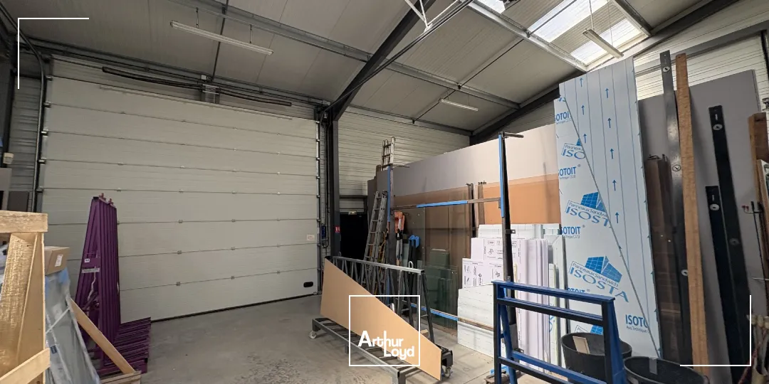 Bâtiment à vendre 550 m2 à Dry près d'Orléans - Loiret (45)