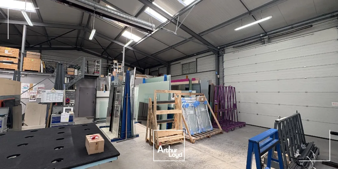 Bâtiment à vendre 550 m2 à Dry près d'Orléans - Loiret (45)