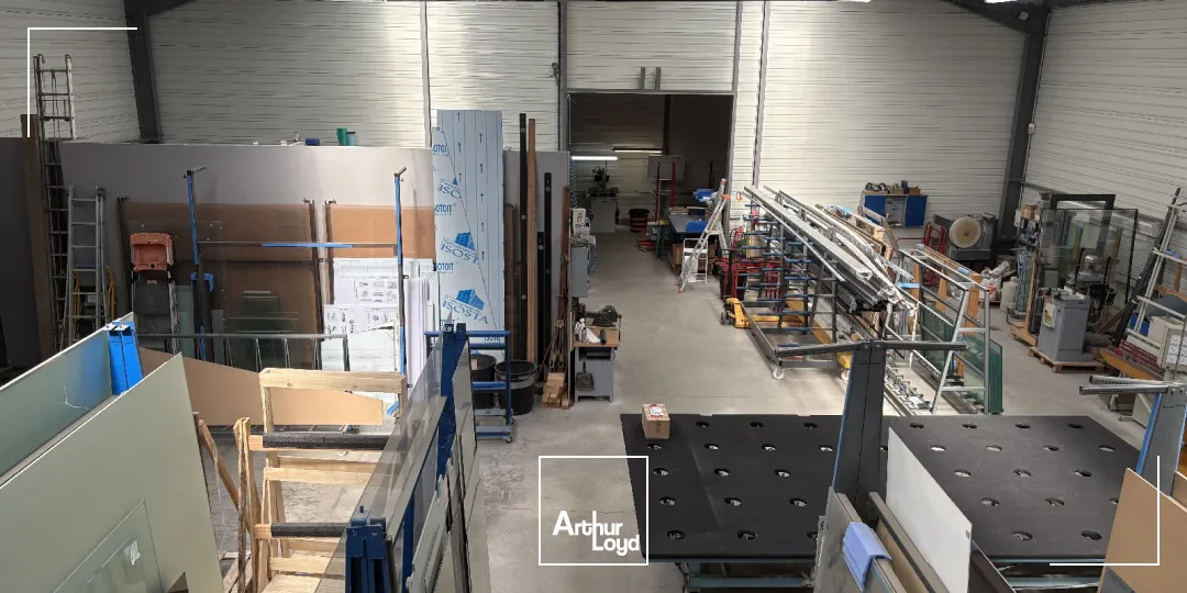 Bâtiment à vendre 550 m2 à Dry près d'Orléans - Loiret (45)