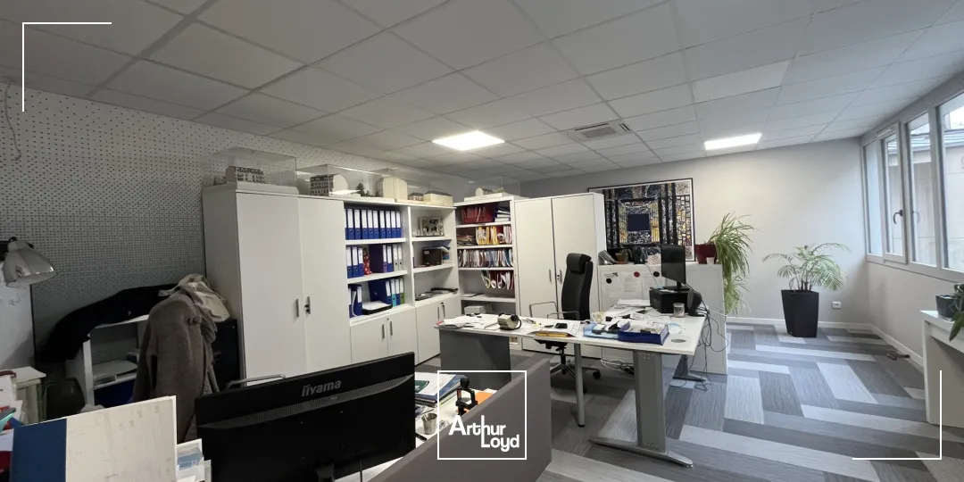 Bureaux à louer Place du Martroi en plein coeur d'Orléans 78 m2 - Loiret (45)