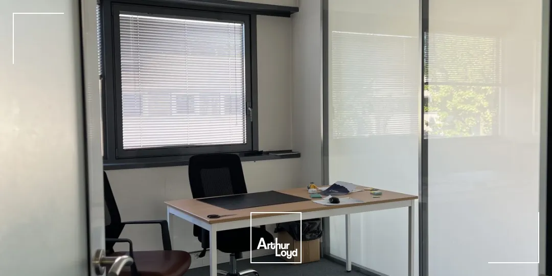 Bureaux 270 m² à louer Paris Nord 2 Roissy - Proche Aéroport CDG et Parc des Expositions