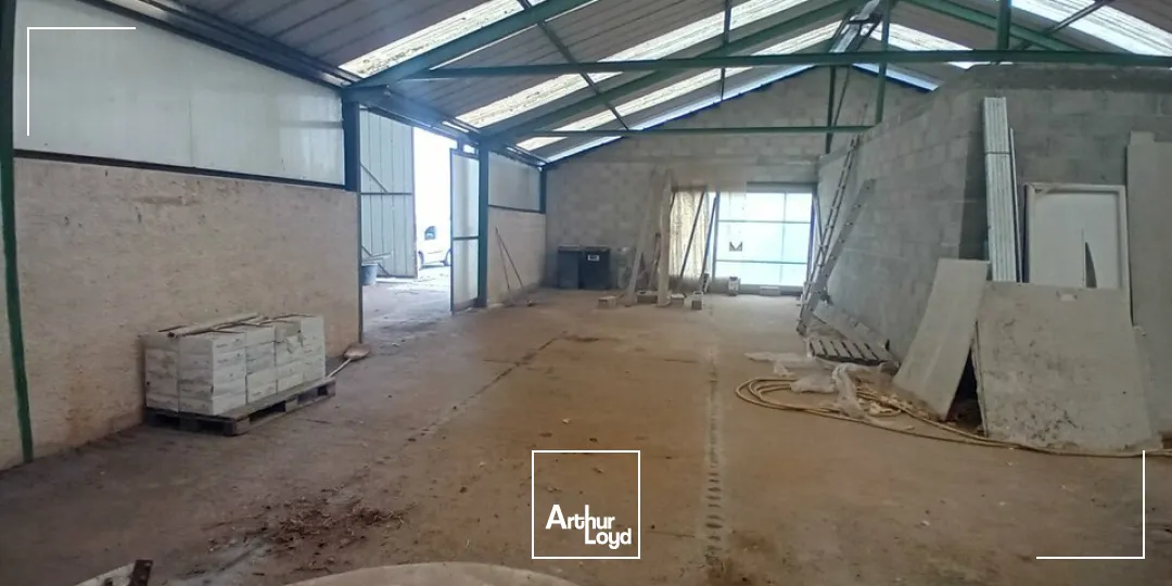 A vendre entrepôt Gergy-Axe passant