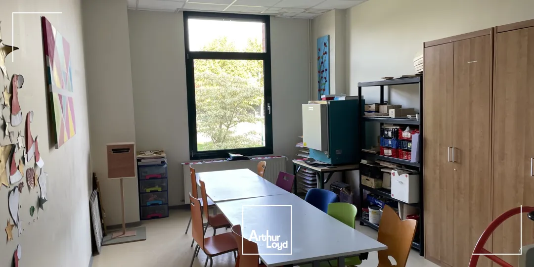 Bureaux et ateliers à vendre - Axe A1 - A21