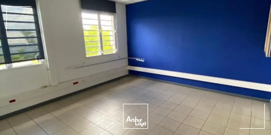 Bureaux 118 m2 Le Lamentin
