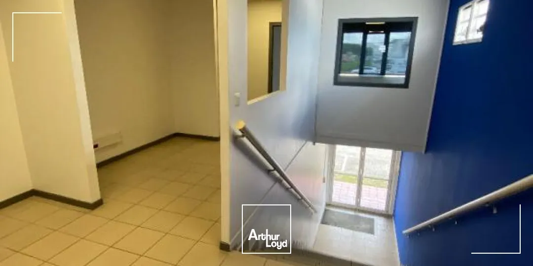 Bureaux 118 m2 Le Lamentin