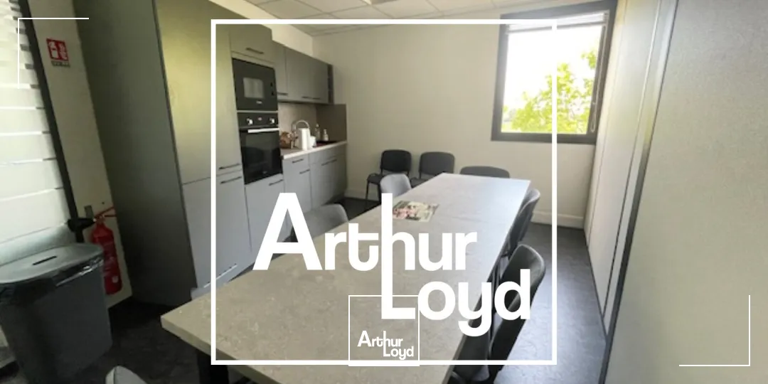 BUREAUX A LOUER - MONTPELLIER PORT MARIANNE - PROCHE TRAMWAY