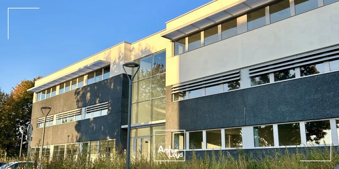 Bureaux à louer à MONT SAINT AIGNAN 76130