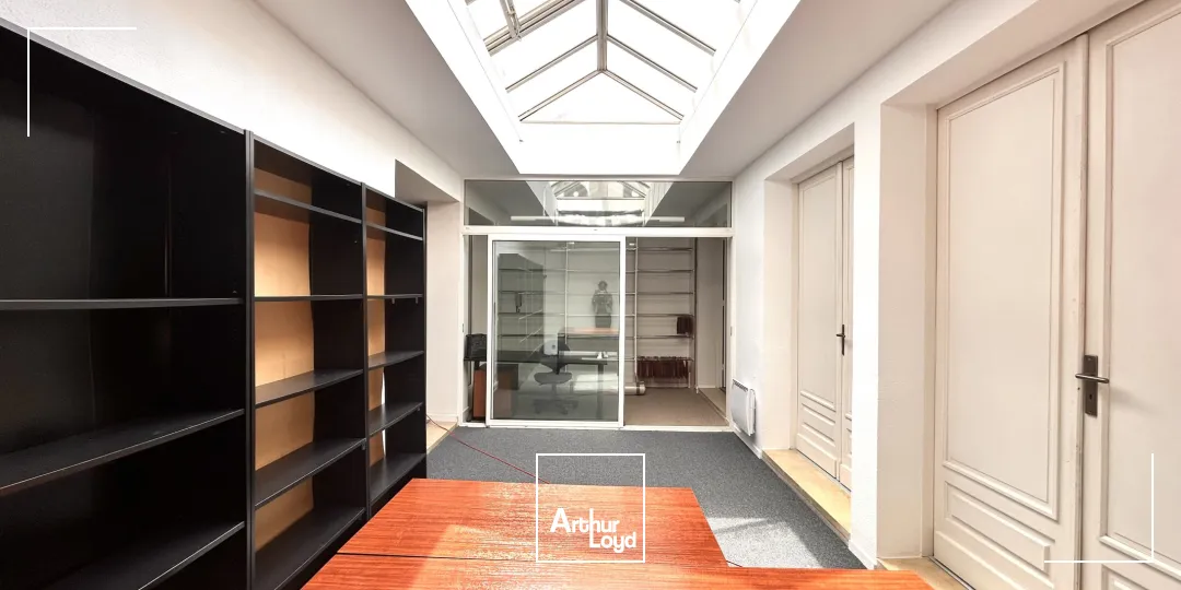 Plateau de 200 m² de bureaux divisible - à louer - Bordeaux quartier Mériadeck/Judaïque