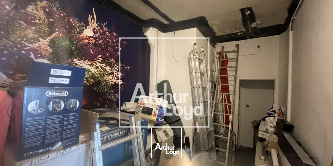 Location local commercial 168 m² - Béziers centre - Forte visibilité