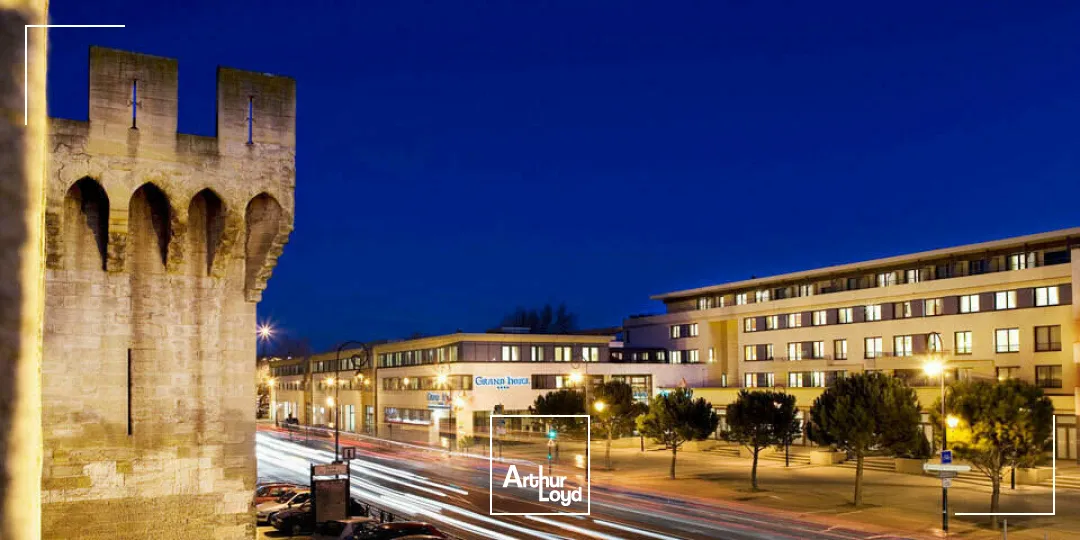 Avignon local à VENDRE Secteur centre ville 