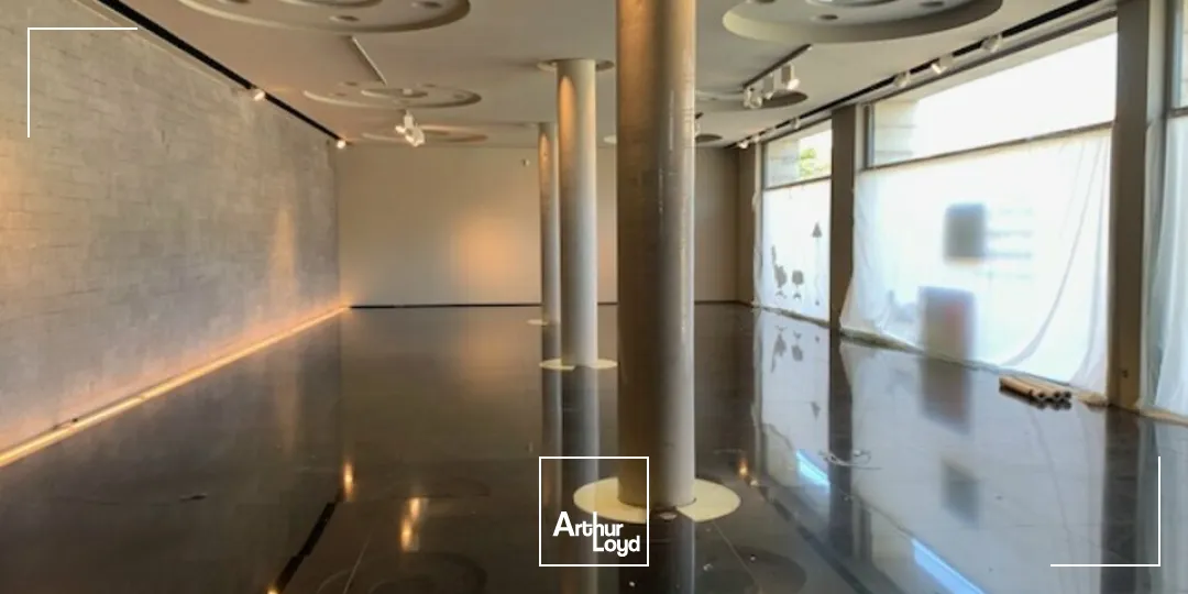 Avignon local à VENDRE Secteur centre ville 