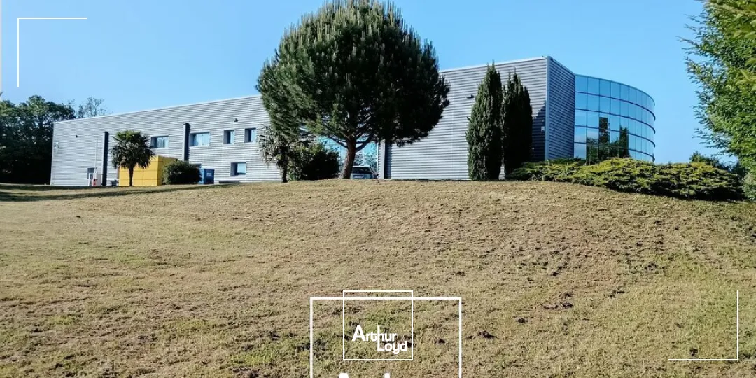 À vendre  Bâtiment d'activité industriel & bureaux  Zone de l'Escudier, Donzenac (Corrèze  proximité A20)
