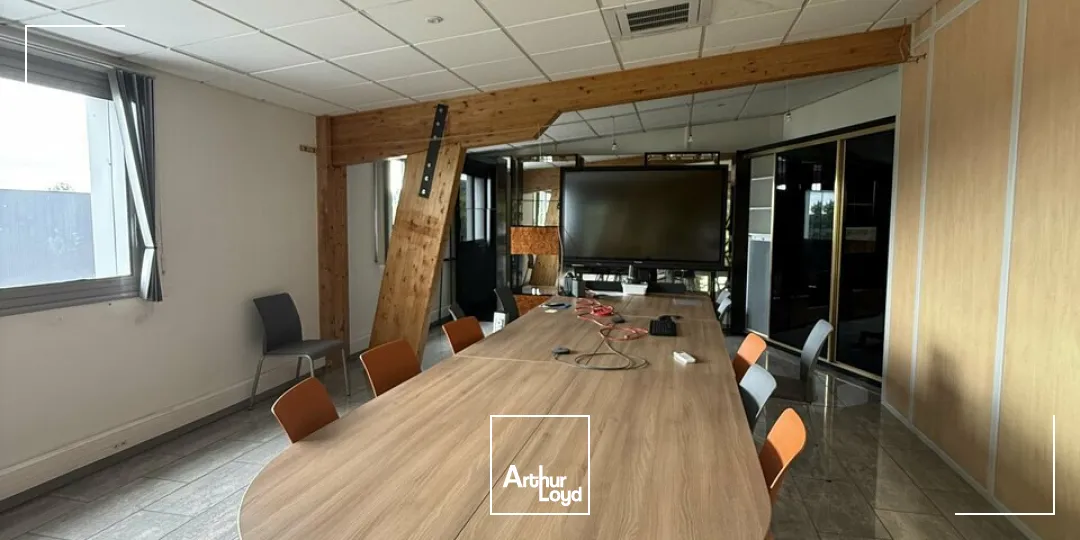 À vendre  Bâtiment d'activité industriel & bureaux  Zone de l'Escudier, Donzenac (Corrèze  proximité A20)