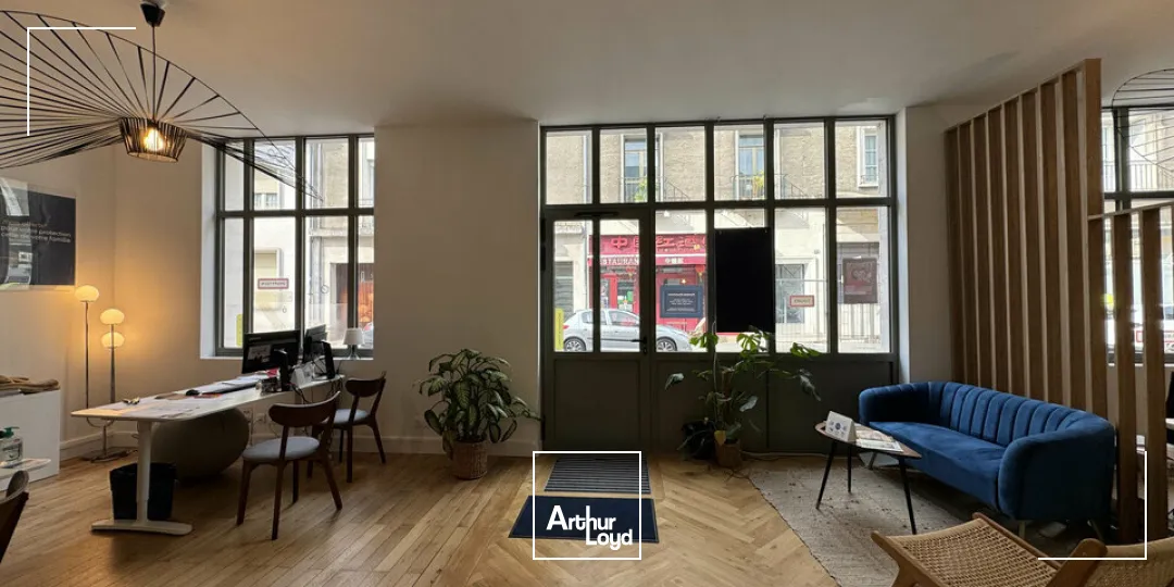 TOURS HYPERCENTRE BUREAUX A LOUER 76 M² PROXIMITE HALLES ET TRAMWAY