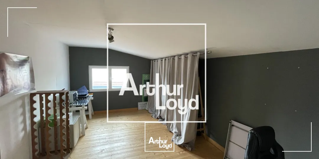 Rare ! Bureaux entre Narbonne et Lézignan-Corbières, le long de la RD6113