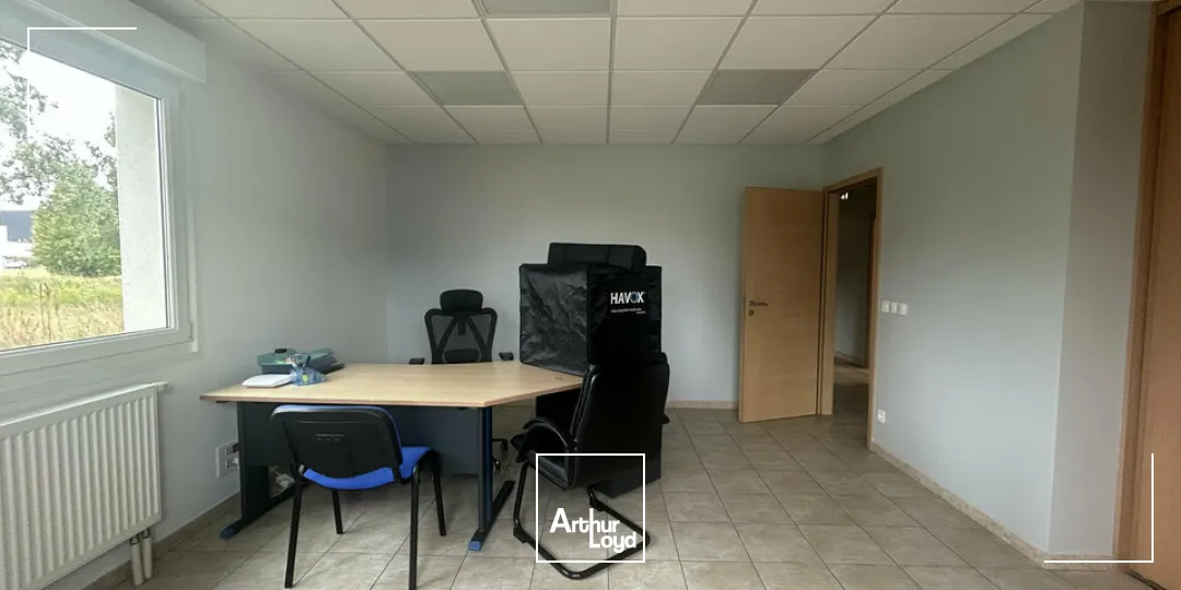 LOCAL D'ACTIVITE - ENTREPOT à VENDRE de 850 m²