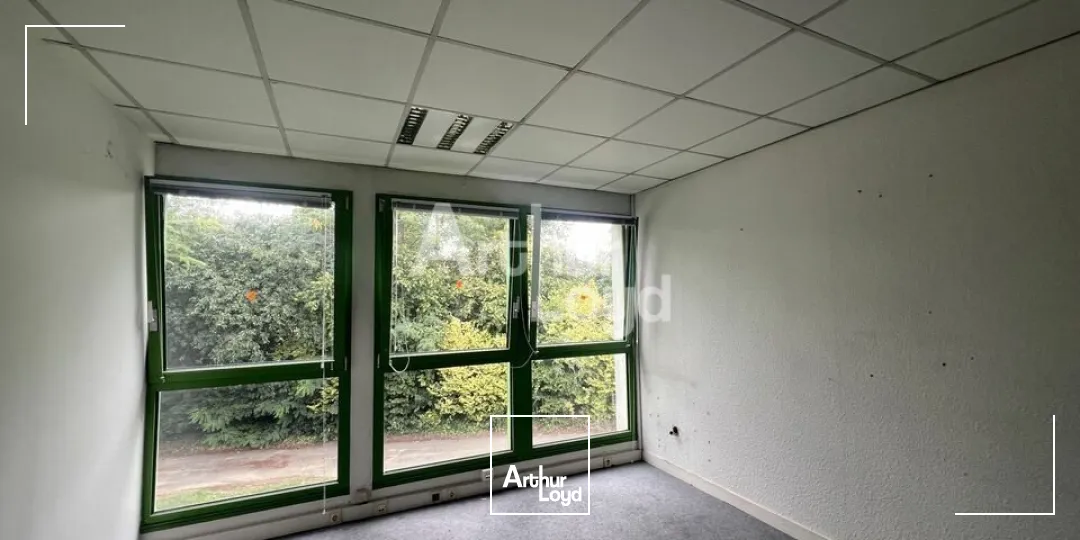 PACE - BUREAUX A LOUER - 330 M² DIVISIBLES