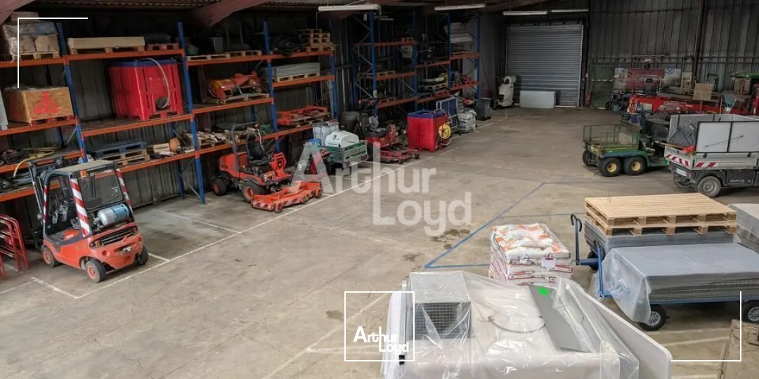 A LOUER - ENTREPOT INDEPENDANT - PACE