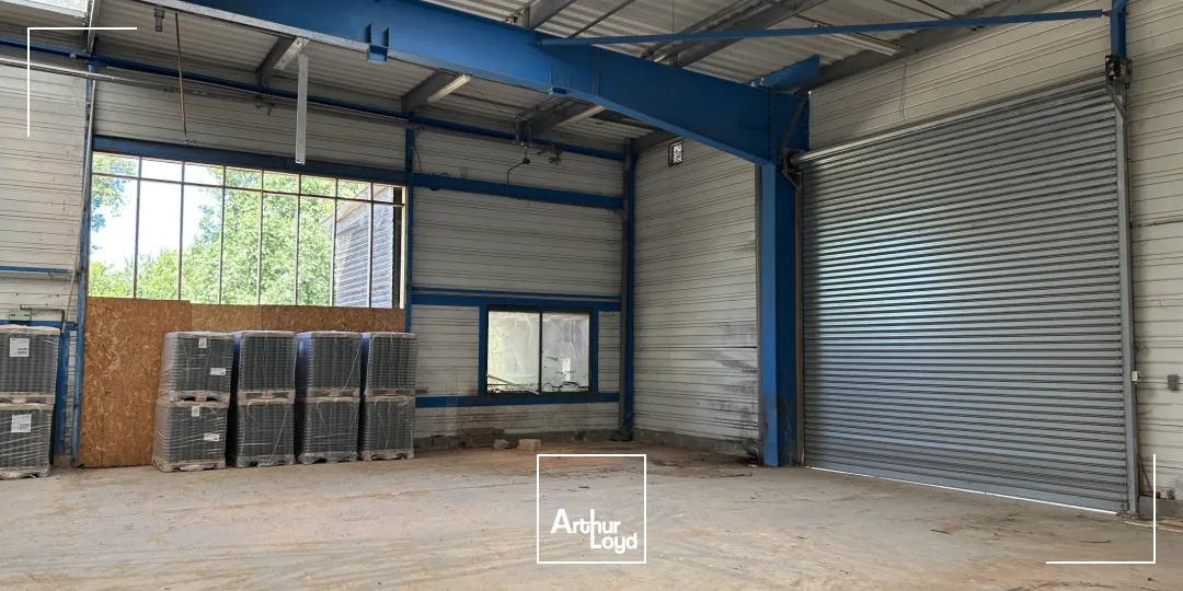 Locaux d'activités à la location à RUE Emplacement stratégique face à LIDL et ACTION