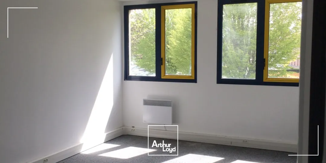 Bureaux à louer à Villeneuve d'Ascq - Espaces modulables avec parkings et services de proximité