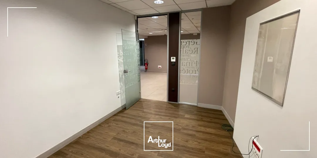 Bureaux à vendre ou à louer à MAUBEUGE