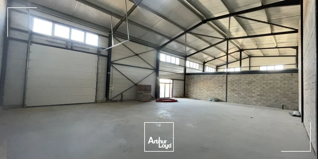 Locaux d'activité neufs à louer - Divisibles dès 70 m² - Accès A9 Béziers - Emplacement stratégique