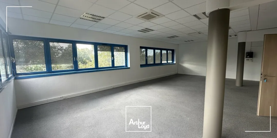 BUREAUX à LOUER de 663 m²