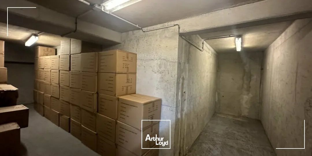 BUREAUX à LOUER de 663 m²