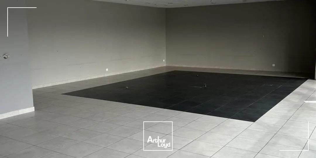 A louer 146 m2 plus une place de parking Nantes 