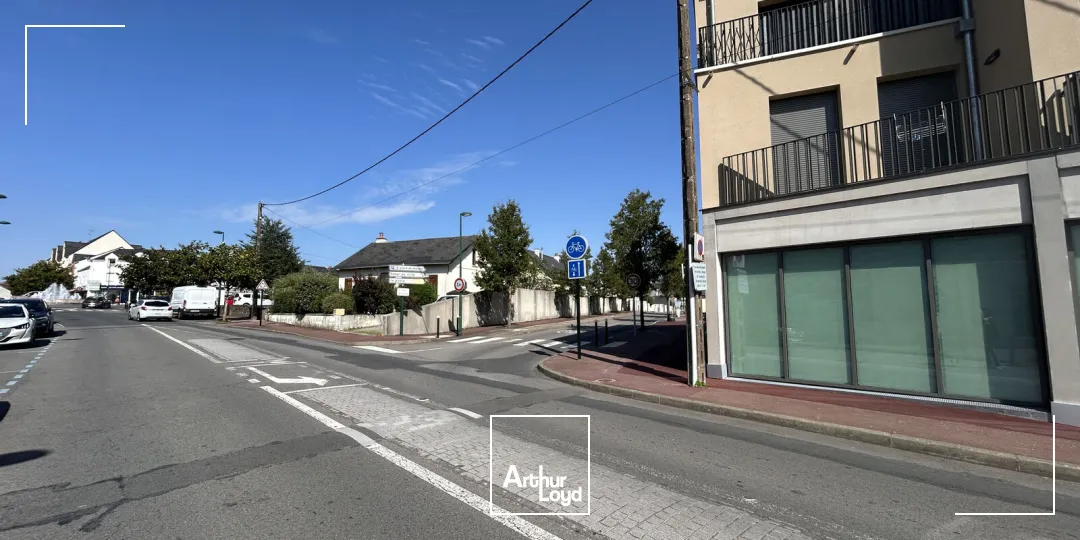 Local commercial à vendre - Sainte Luce centre ville 114 m2