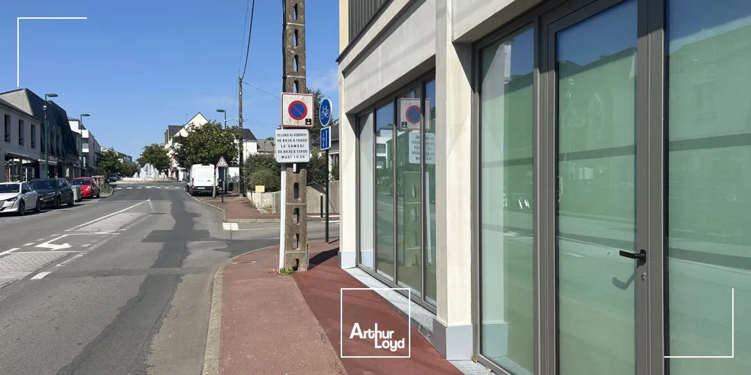 Local commercial à vendre - Sainte Luce centre ville 114 m2