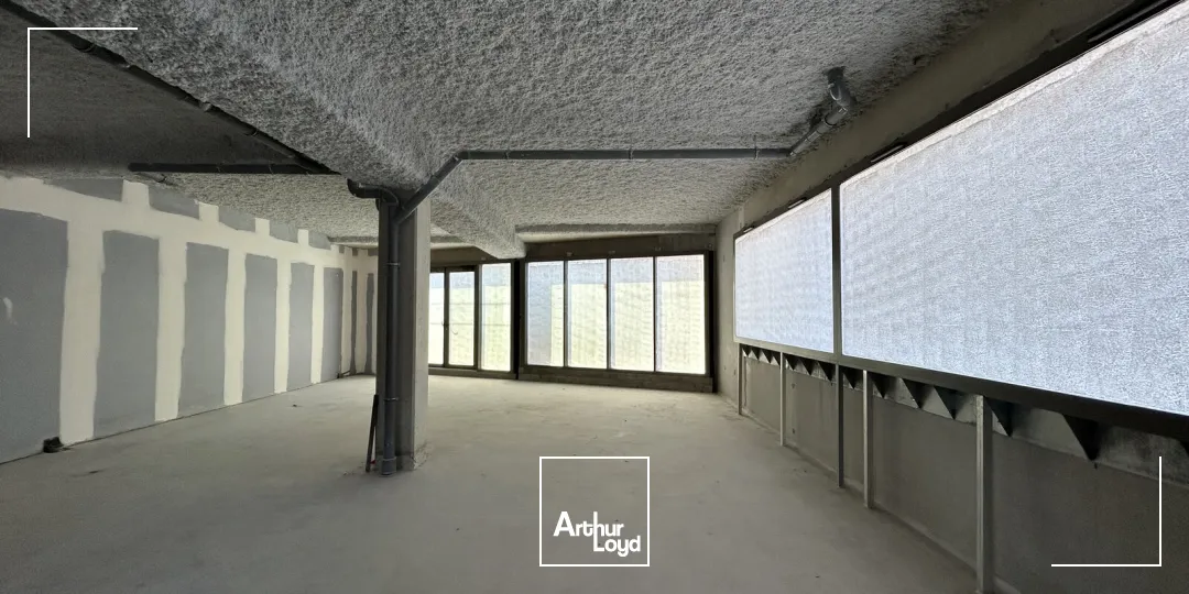 Local commercial à vendre - Sainte Luce centre ville 114 m2