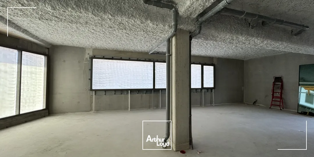 Local commercial à vendre - Sainte Luce centre ville 114 m2