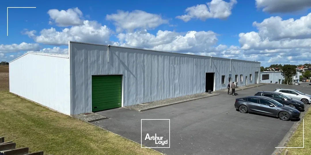 A Louer A vendre Entrepôt situé à Cambrai 