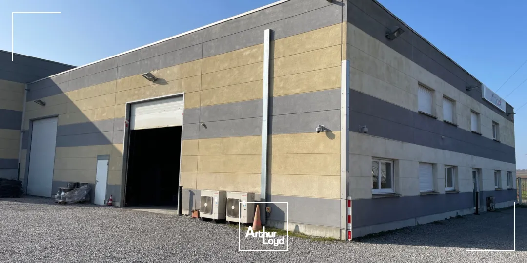 A Louer A vendre Entrepôt Bureaux situés à Cambrai