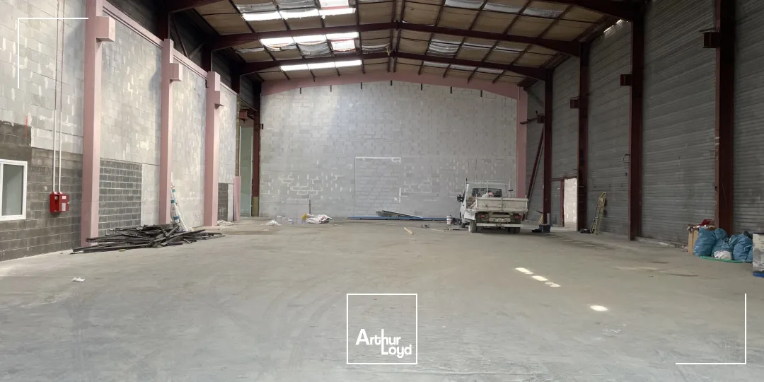 A Louer A vendre Entrepôt situé à Valenciennes